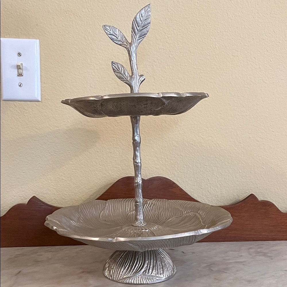 Elegant Silver Two-Tier Leaf Serving Tray